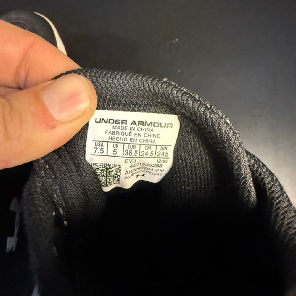 Under Armour Charged Controller 1290204-010 Black Basketball‎ Shoes W 7.5 - Picture 7 of 7